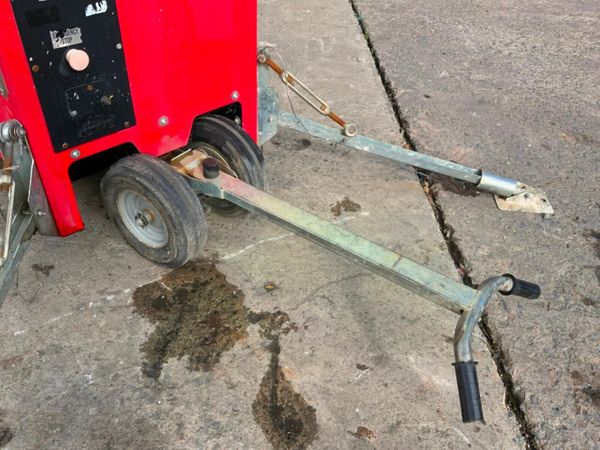 2014 MT1 COMPACT LIGHT TOWER...1259 hrs...799t... 377219038