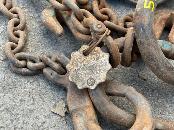 5.7 Metre ...9.6mm ...lifting chains 4 LEG .....17 377219161