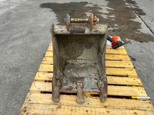 18 inch  DIGGING BUCKET ... 35MM ...# 270-18 377219100