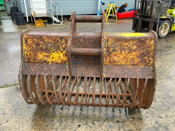 60" RIDDLE BUCKET......80mm PINS........262c. 377219118