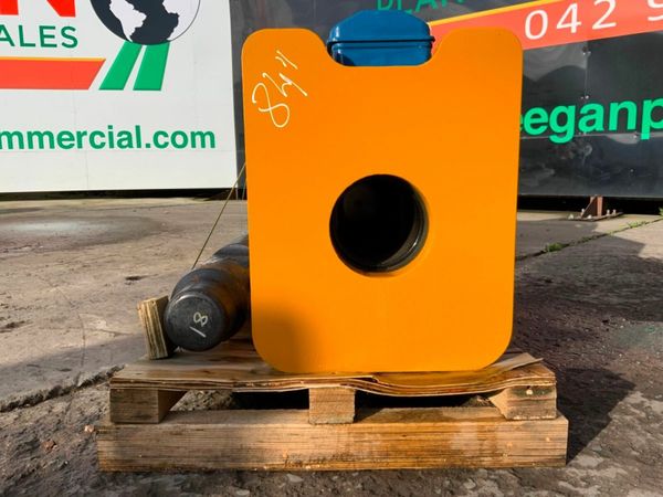 UNUSED KBKC 1400 hammer breaker ....80mm .....2558 377219216