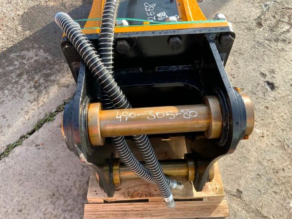 UNUSED KBKC 1400 hammer breaker ....80mm .....2558 377219219