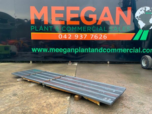 UNUSED 12ft ROOF SHEETING / CLADDING.......7466 377219220