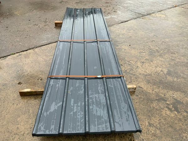 UNUSED 12ft ROOF SHEETING / CLADDING.......7466 377219226