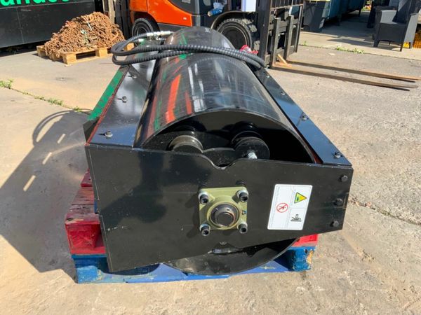 SKID STEER VIBRATING ROLLER ATTACHMENT...315 377219239