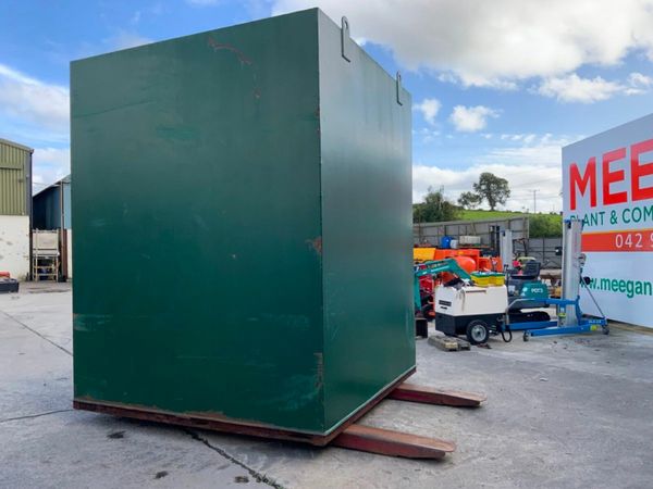 10000lts waste  EFFLUENT STORAGE TANK.....4422.. 377219351