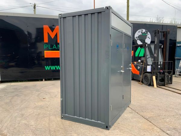 UNUSED DOUBLE CUBICLE TOILET POD.......1045m. 377219365