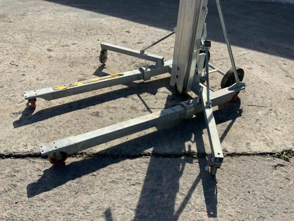 2017 SUMNER 2118 MATERIAL HOIST / / LIFT .....919t 377219403