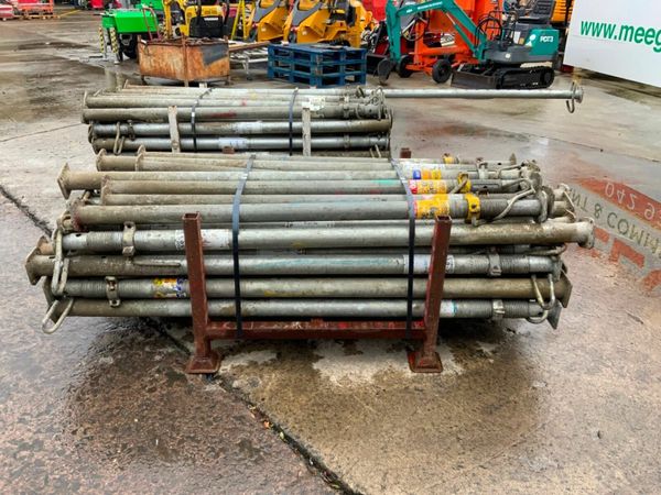 HEAVY GAUGE GALVANISED ACROW PROPS.....91c. 377219542