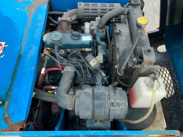 13 NIFTY HR15  CHERRY PICKER BOOM LIFT....539. 377219629