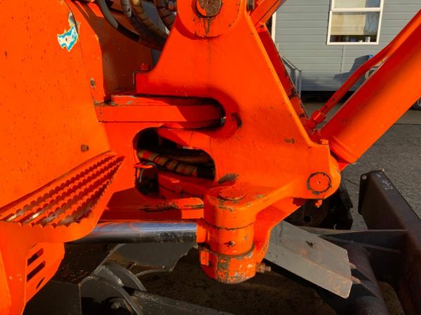 HITACHI Ex80u ...8 TON DIGGER EXCAVATOR...6667hrs. 377219849