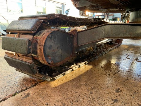 HITACHI Ex80u ...8 TON DIGGER EXCAVATOR...6667hrs. 377219852