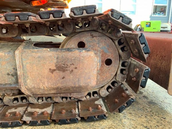 HITACHI Ex80u ...8 TON DIGGER EXCAVATOR...6667hrs. 377219855