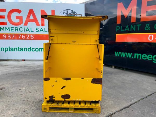 WORKSHOP TOOL STORAGE CHEST......3938 377219818