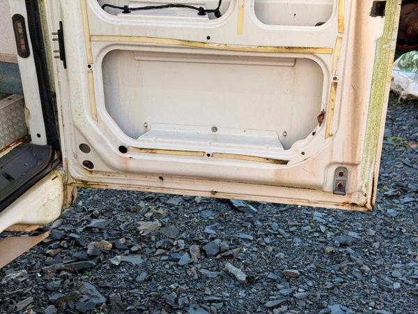 Iveco daily mini bus rear doors with glass 377219947