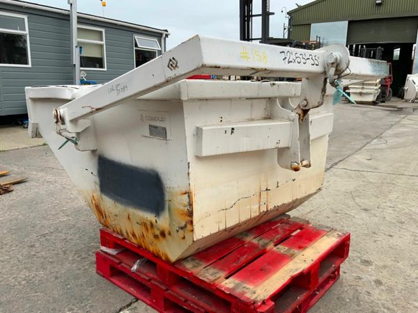 CONQUIP 1500lts SELF TIPPING BOAT SKIP.......158. 377219972