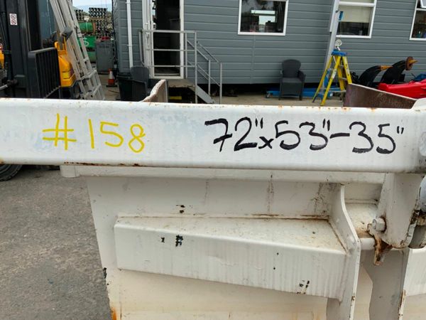 CONQUIP 1500lts SELF TIPPING BOAT SKIP.......158. 377219973