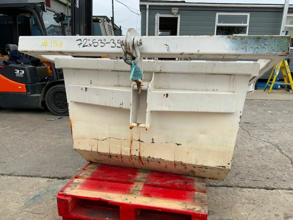 CONQUIP 1500lts SELF TIPPING BOAT SKIP.......158. 377219976