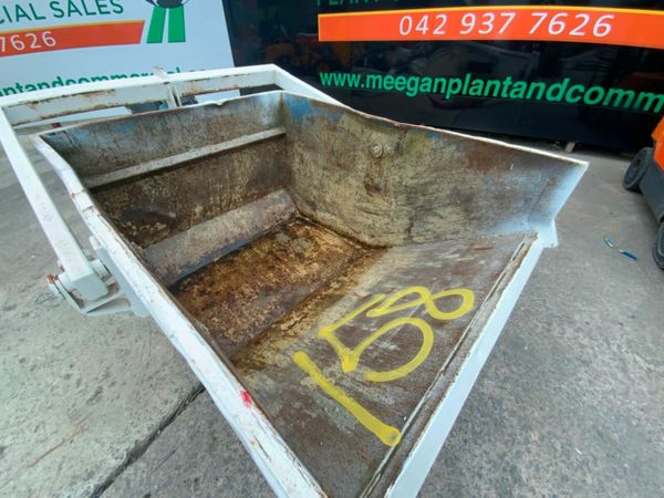 CONQUIP 1500lts SELF TIPPING BOAT SKIP.......158. 377219980