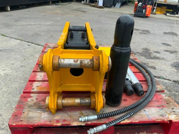 UNUSED BLK680 HAMMER...45mm PINS.........1759. 377220019