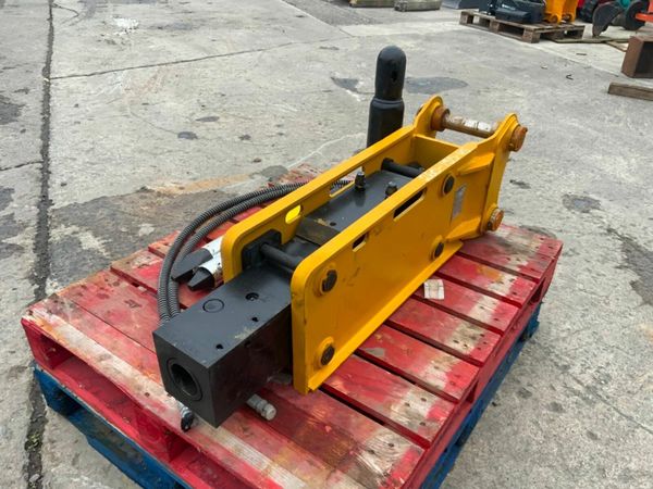 UNUSED BLK680 HAMMER...45mm PINS.........1759. 377220023