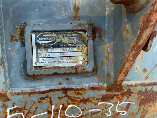 18" STRICKLAND BUCKET....35mm PINS.....256f 377220169