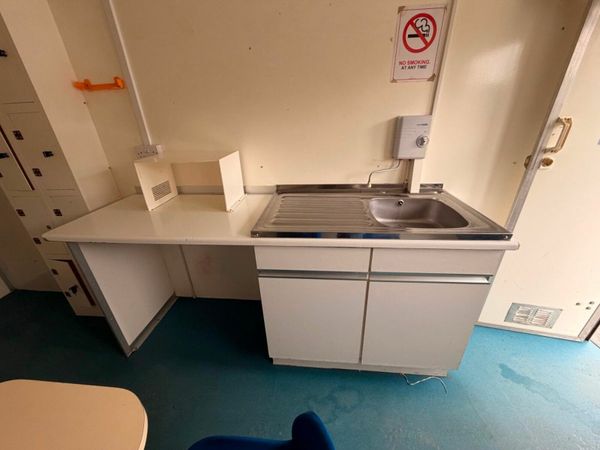 HOOK LOADER ...WELFARE UNIT , toilet and canteen. 377220188