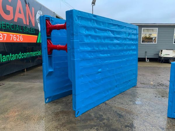 3.0mt x 2.0mt TRENCH  BOX & RISER....3363 377220297