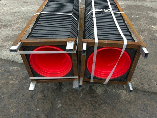 UNUSED TRAFFIC SAFETY CONES......3732. 377220345