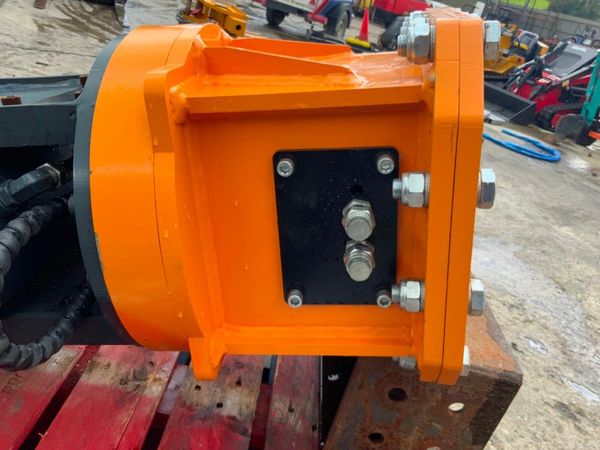 DEMOLITION PINCHER / SHEAR ATTACHMENT....1835. 377220378