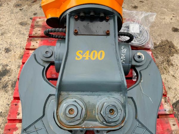 DEMOLITION PINCHER / SHEAR ATTACHMENT....1835. 377220381