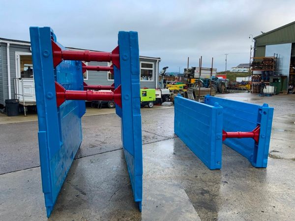 3.0mt x 2.0mt TRENCH  BOX & RISER....3363 377220301