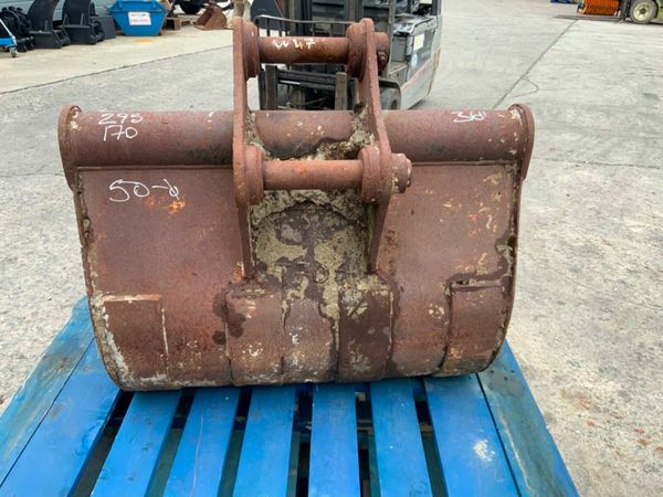 36" DIGGING BUCKET......50mm PINS.....190w. 377220475