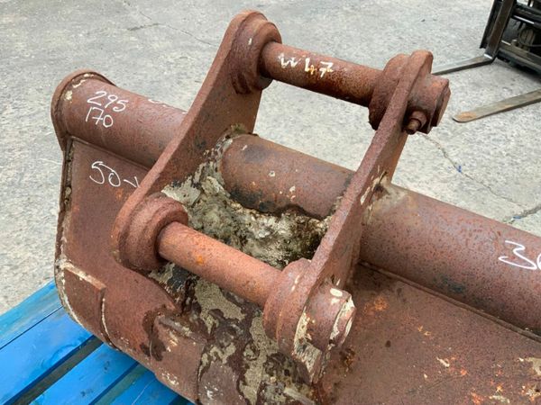 36" DIGGING BUCKET......50mm PINS.....190w. 377220478