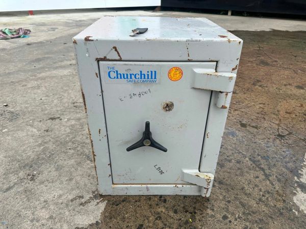 CHURCHILL SAFE COMPANY ...MONEY SAFE...2176 377220400