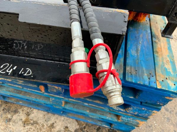 MINI SKID STEER ROAD BRUSH / SWEEPER....1212w. 377220589