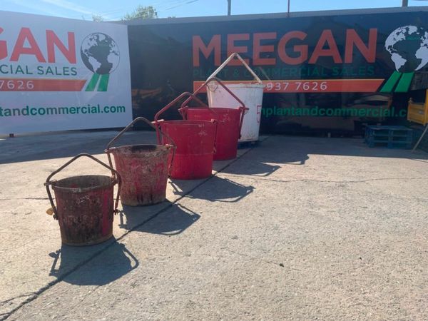 1000 lts SELF TIPPING CIRCULAR SKIP.........3627-3 377220600