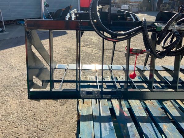 UNUSED SKID STEER GRAPPLE BUCKET......299 377220756