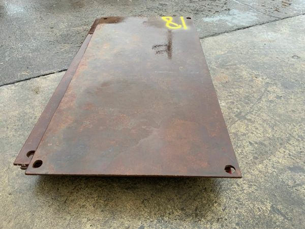 ASSORTED TRENCH COVER / ROAD PLATES....4324. 377220783