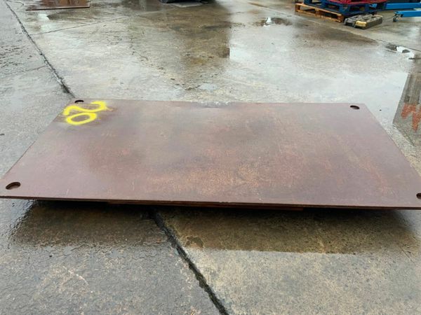 ASSORTED TRENCH COVER / ROAD PLATES....4324. 377220796