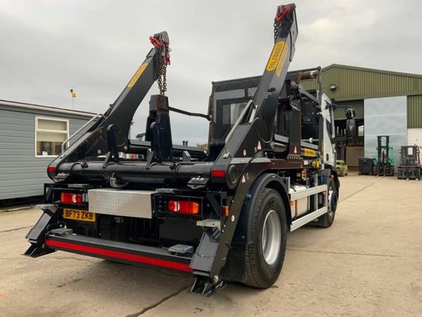 Iveco Eurocargo PALFINGER WIRELESS REMOTE CHAINLIF 377220847