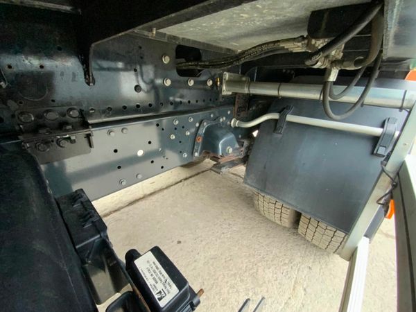 Iveco Eurocargo PALFINGER WIRELESS REMOTE CHAINLIF 377220852