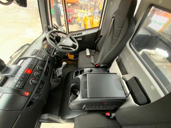 Iveco Eurocargo PALFINGER WIRELESS REMOTE CHAINLIF 377220860