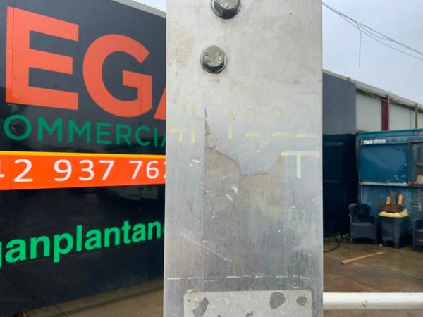 DESK SURFER ACCESS PLATFORM......1222t. 377220880