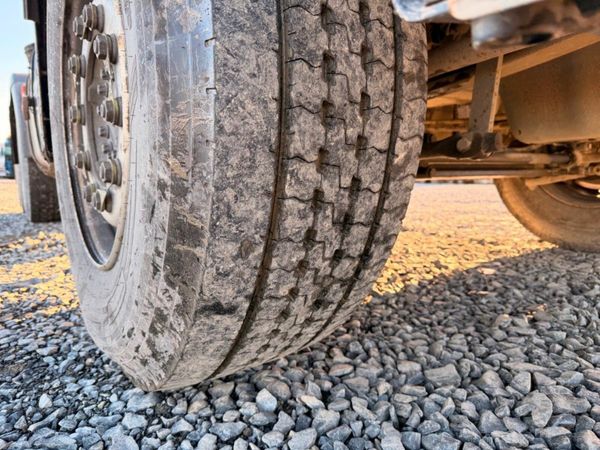 Man TGS 440 HP ....DOUBLE DRIVE ...MANUAL ...393 377220892