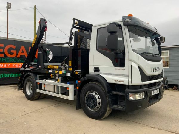 Iveco Eurocargo PALFINGER WIRELESS REMOTE CHAINLIF 377220838