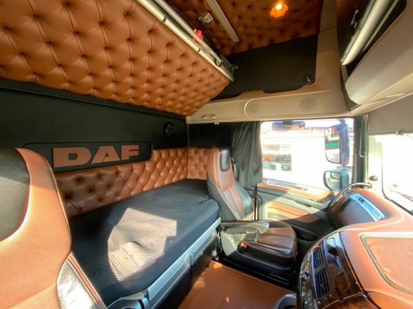 DAF XF 90th ANNIVERSARY EDITION 377220942