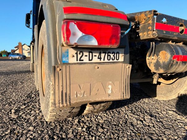 Man TGS 440 HP ...DOUBLE DRIVE.. MANUAL.....630 377220985