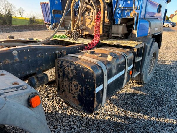 Man TGS 440 HP ...DOUBLE DRIVE.. MANUAL.....630 377220994