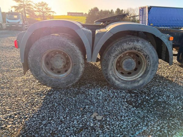 Man TGS 440 HP ...DOUBLE DRIVE ...MANUAL....629 377221060